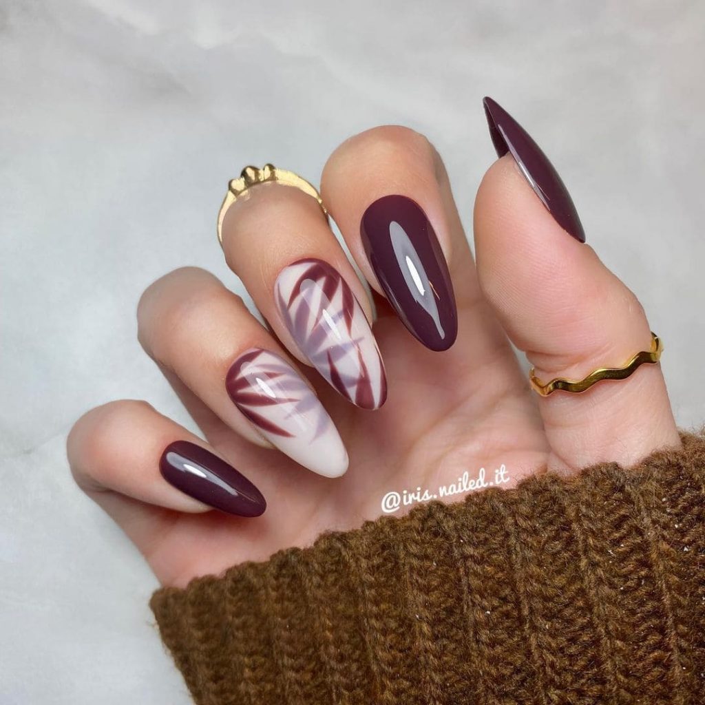 Palm Tree brown Nails
