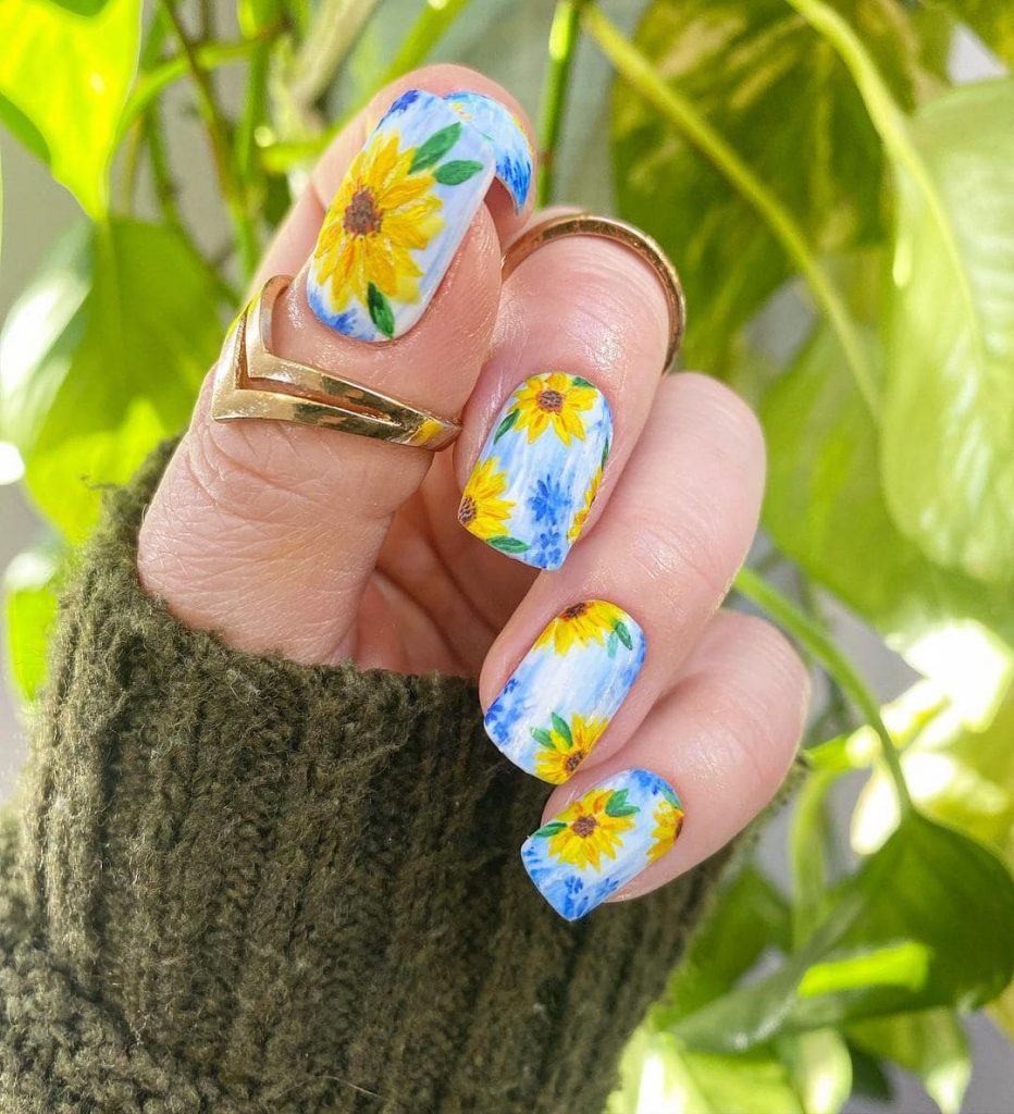 Blue Gel Sunflower Nail