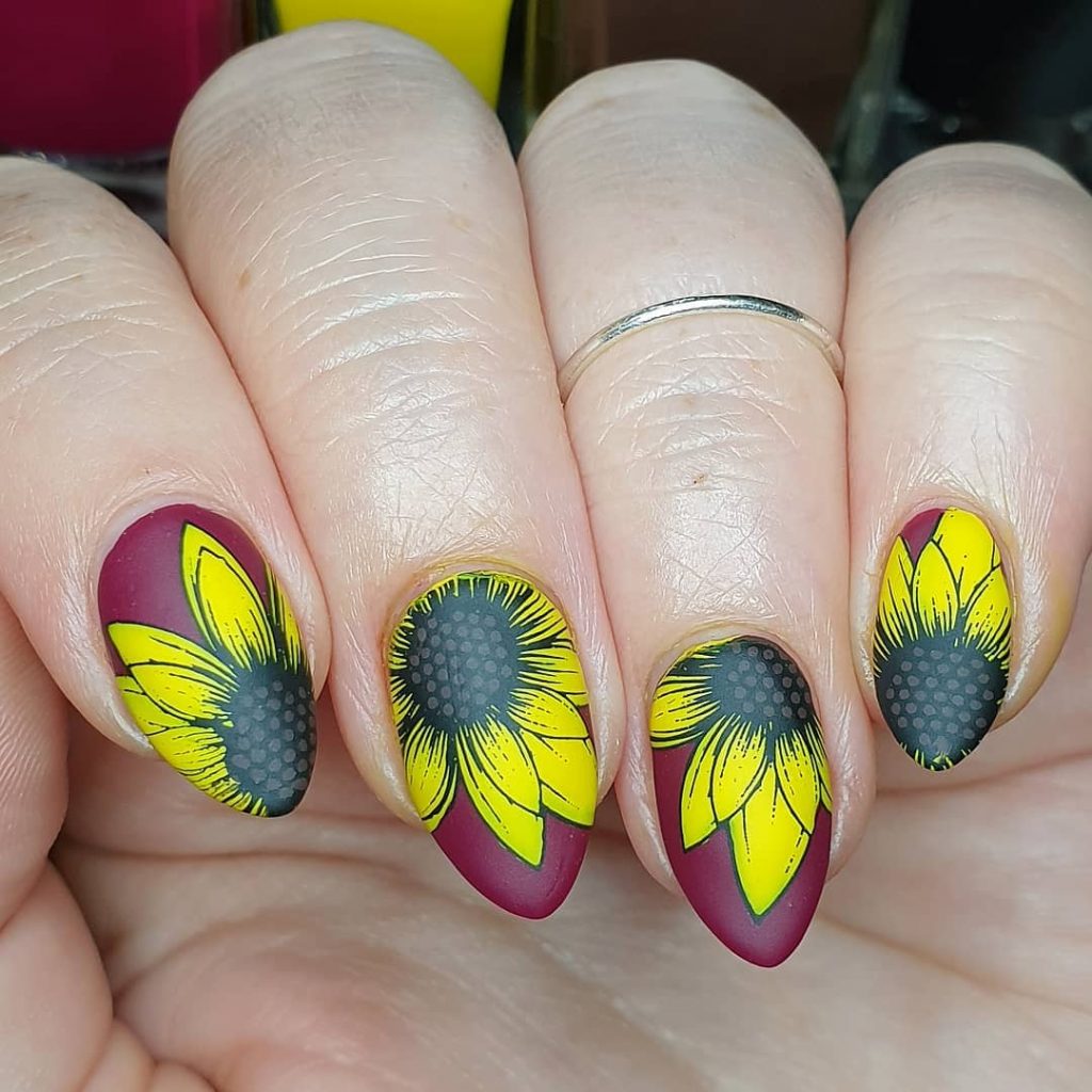 Red Matte Sunflower Design