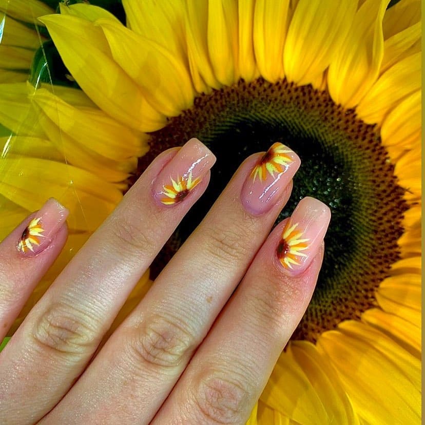 Simple Sunflower Design