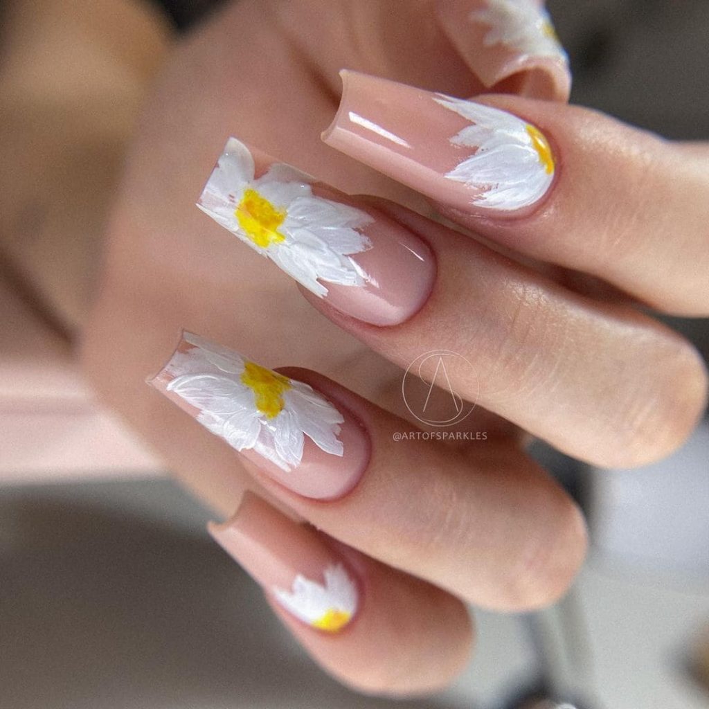 White Sunflower Design