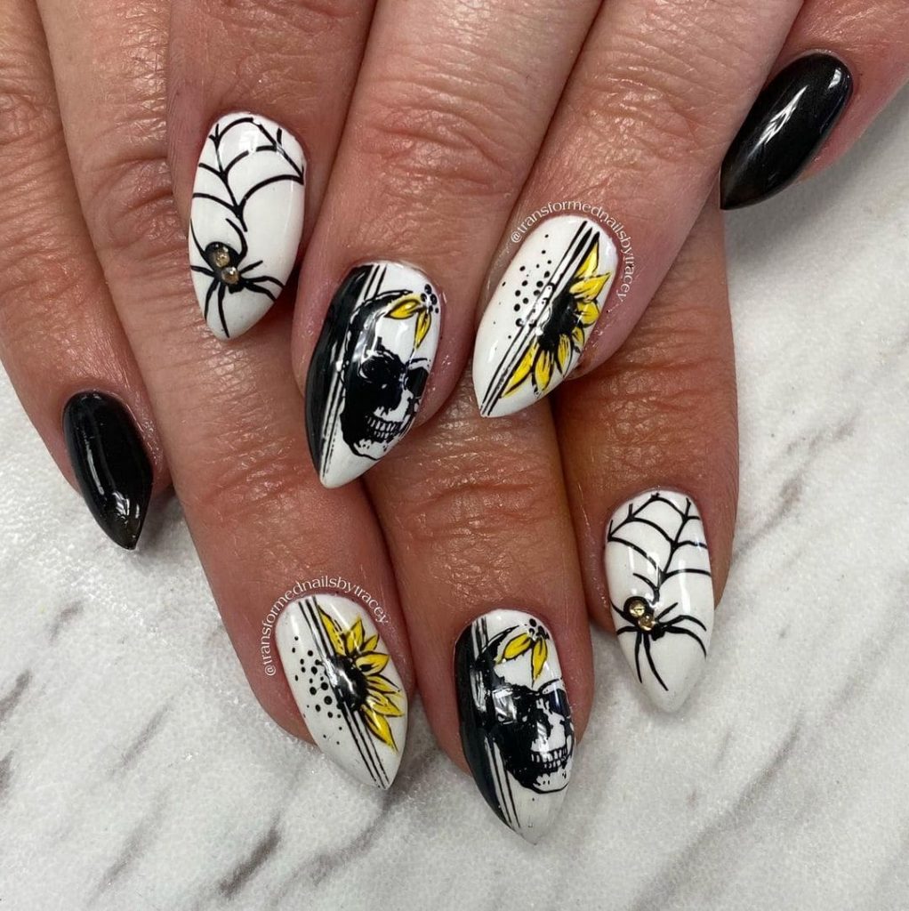 Black And White Sunflower Design