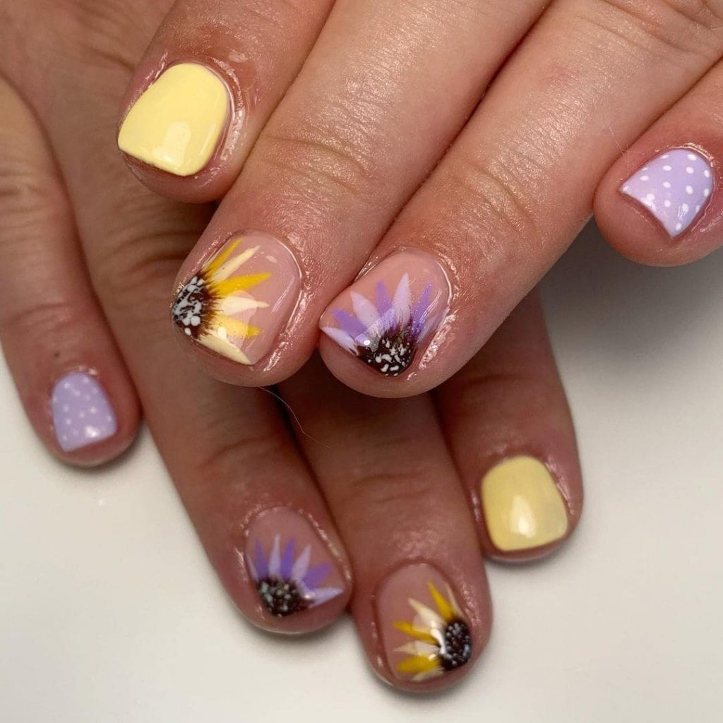 Pastel Sunflower Nail