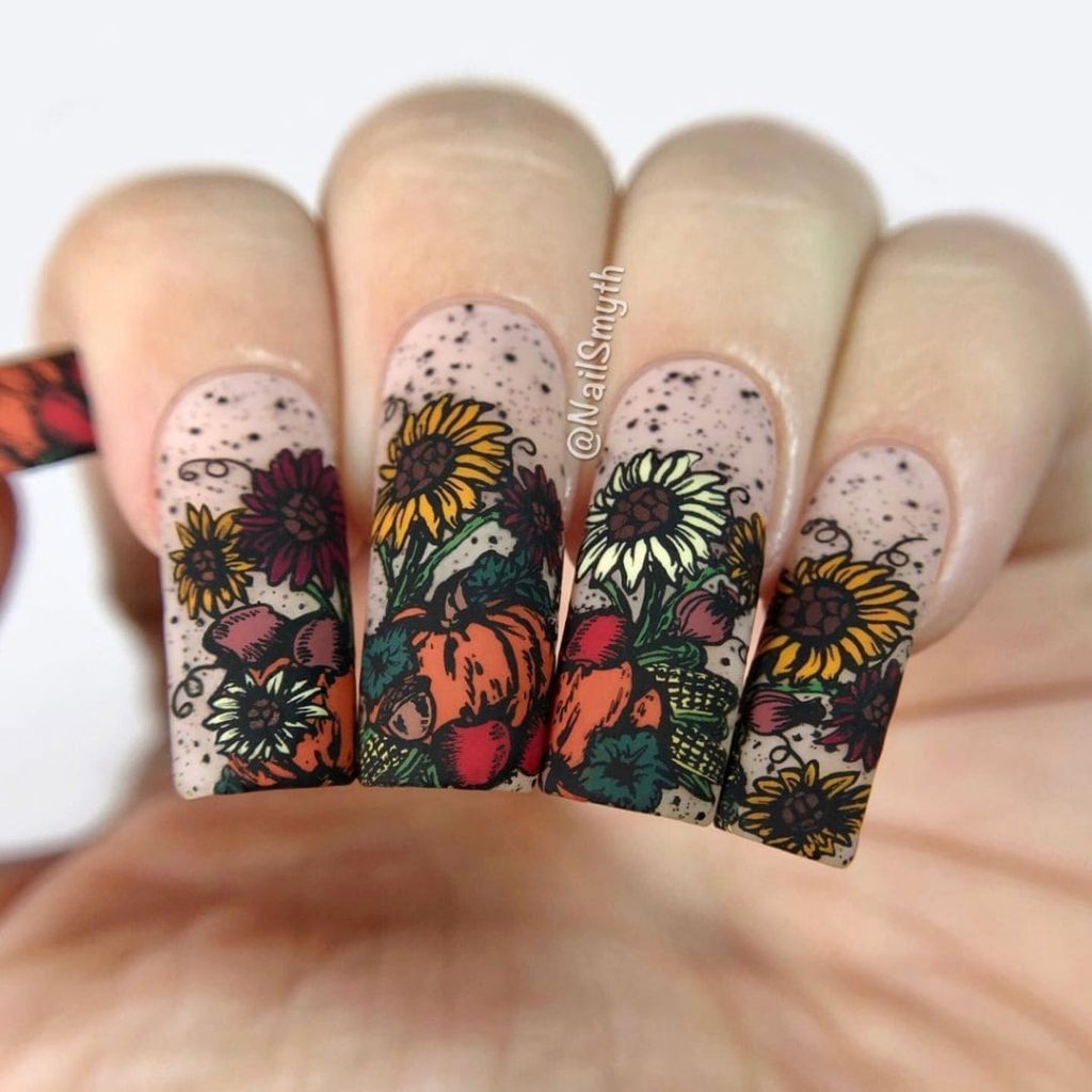 Perfect Sunflower Nail Design