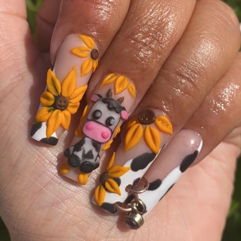 Cow Sunflower Design