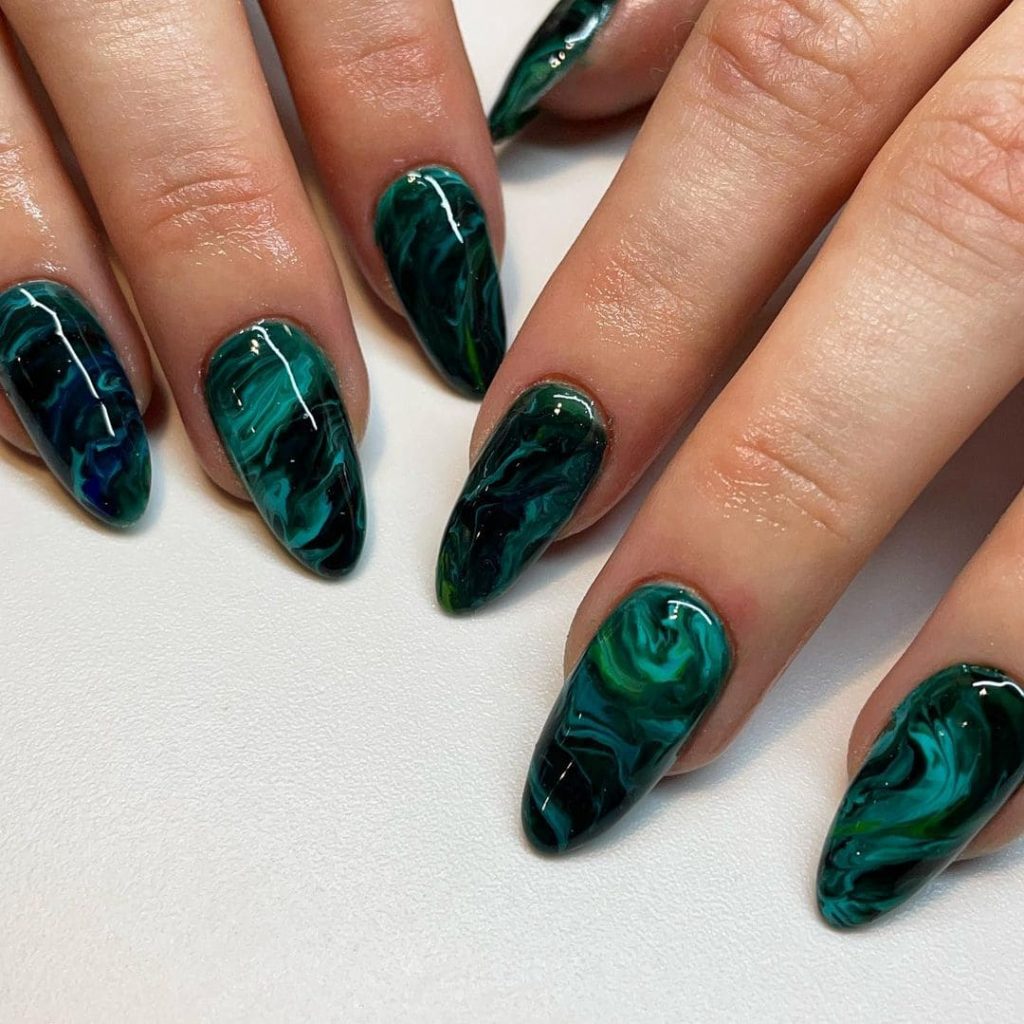 This Marble Nail Art Design