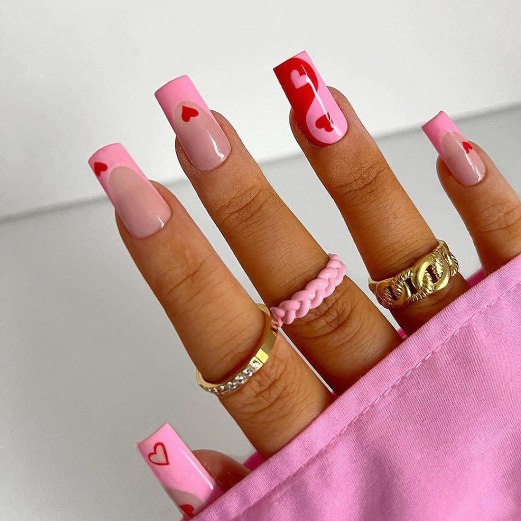 How do you love this pink French design for this valentine?