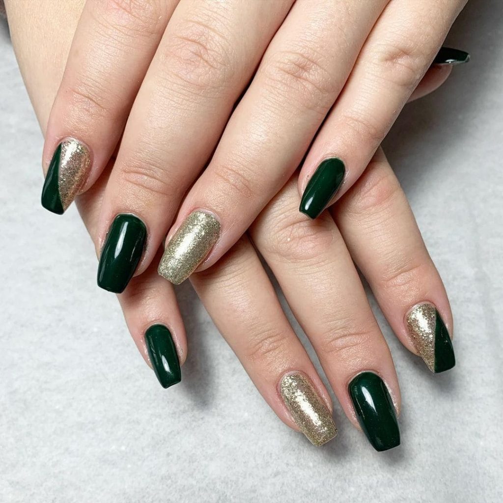 This green glitter for Holiday nail designs inspo