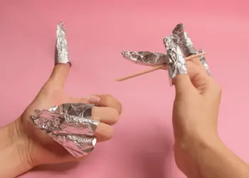 How To Remove Gel Nail Polish: What A Mistake!